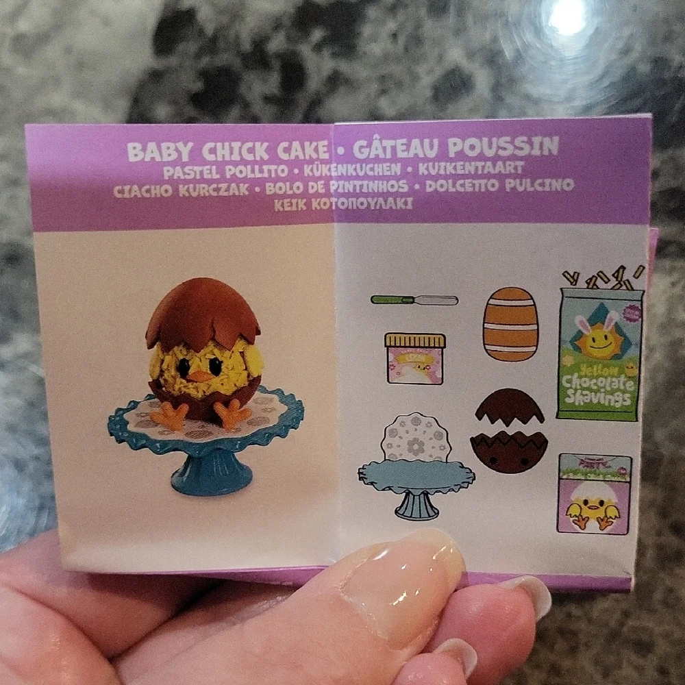 Miniverse Make It Mini Spring Baby Chick Cake